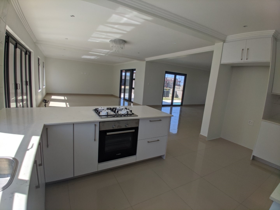 4 Bedroom Property for Sale in Kidds Beach Eastern Cape
